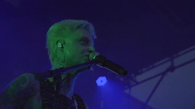 NARKOMFIN-Future simple (Live) смотреть онлайн