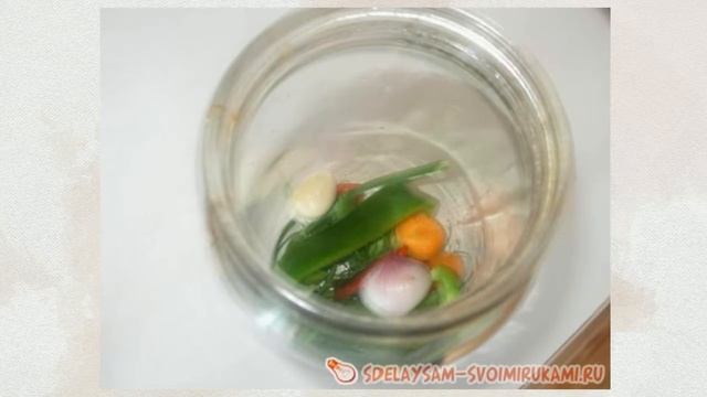 Как консервировать огурцы с томатами. Своими руками смотреть онлайн