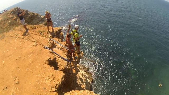 Гричко Александр cape Fiolent, ropejumping with Skyline x-team in Crimea смотреть онлайн