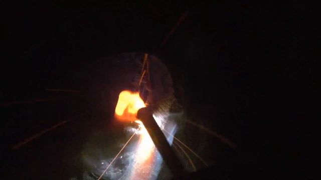 Тепловые сети! Авария по отоплению на соседнем участке! Сварка на аварии! Работаем своими руками! смотреть онлайн