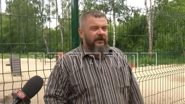 Сила против нецензурной брани - на собачьей площадке сцепились кинолог МЧС и местные собаководы смотреть онлайн