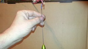 Покрываем поплавок лаком