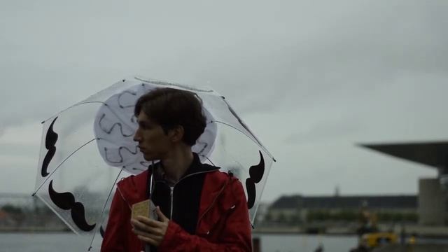 Умный зонтик отслеживает загрязнение воздуха смотреть онлайн