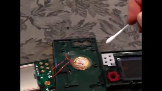 How To Repair and Clean a Nintendo Game & Watch смотреть онлайн