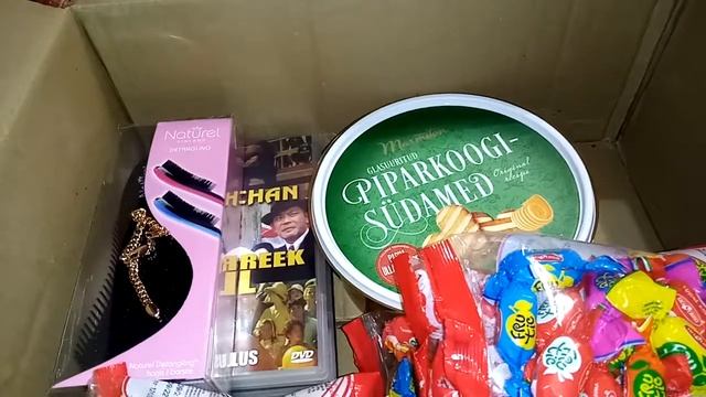 Получили посылку из Эстонии смотреть онлайн