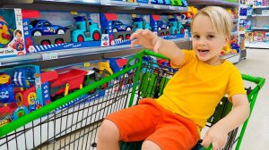 Крис и дядя готовятся к дню рождения Алисы!