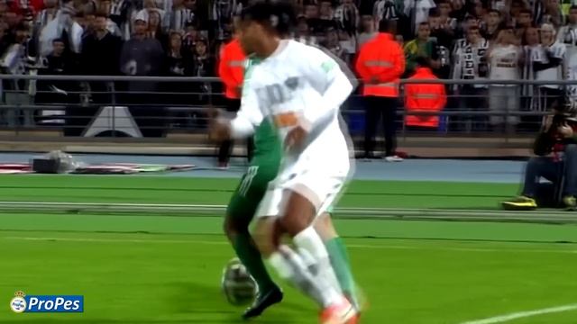 Роналдиньо - финты и голы | Ronaldinho - skills & goals смотреть онлайн