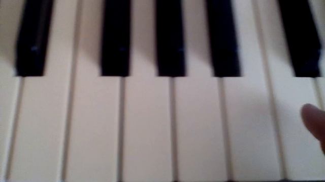 Как играть на пианино jingle bells смотреть онлайн