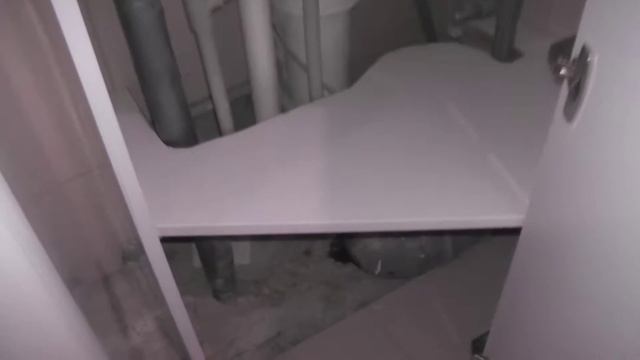 Угловой шкаф в ванную комнату из МДФ. Фурнитура Блюм. смотреть онлайн