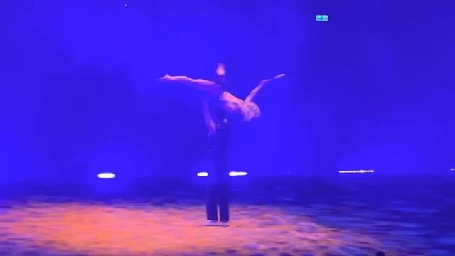 Let‘s Dance Live - München 11.11.2022 - Kathrin Menzinger und René Caselly Freestyle смотреть онлайн