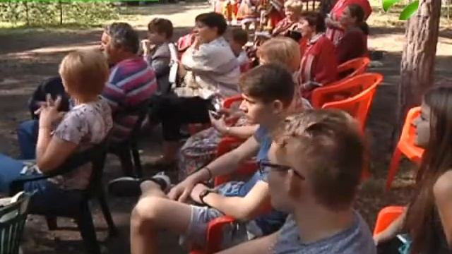 В этом году ямальские школьники встречали венгерских друзей в Тюмени смотреть онлайн