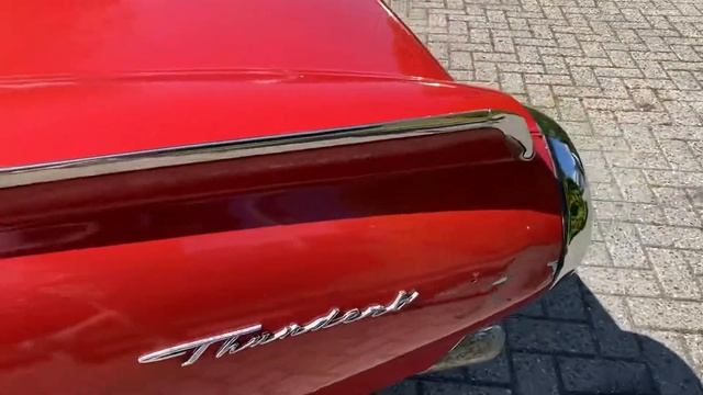 1963 Ford Thunderbird V8 смотреть онлайн