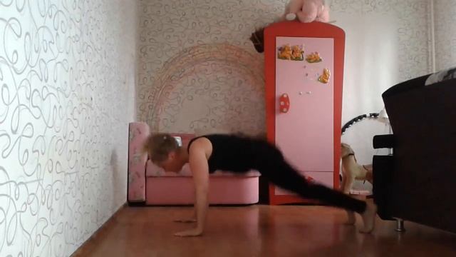 1 минута стульчик и 2 минуты берпи. Бешеная сушка 9 смотреть онлайн