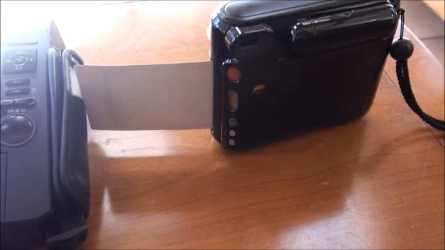 5 Instant Cameras Side-by-Side смотреть онлайн