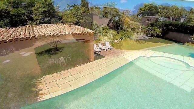 Location - Aix-En-Provence - Garenne Villa avec Piscine - Vue aérienne смотреть онлайн