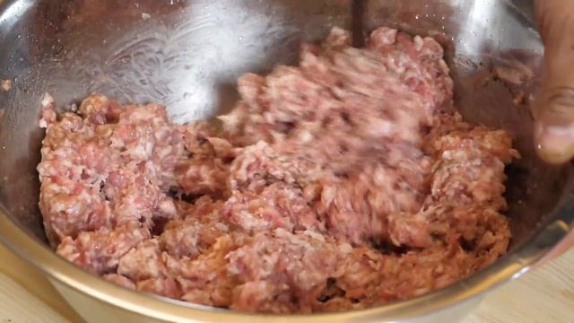 How To Make The BEST PORK DUMPLINGS! JUICY Chinese Dumplings Recipe