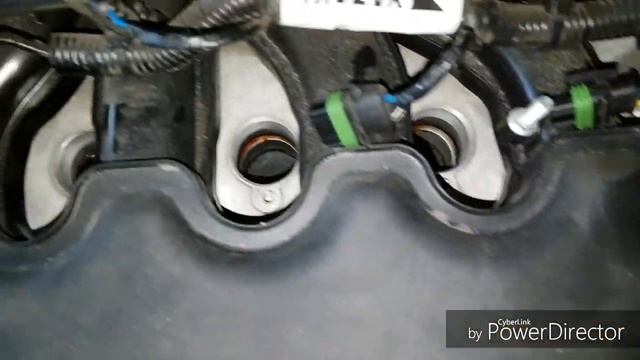 ЛАЙФХАК! ЗАМЕНА СВЕЧЕЙ НА LARGUS КРОСС! ДВИГАТЕЛЬ 21129.