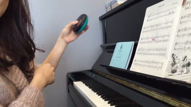 Annabelle 2D- section 1+2 hands separately with metronome (speed=120) смотреть онлайн