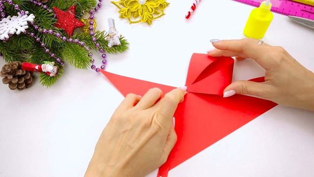 10 ИДЕЙ поделок на Новый год из бумаги своими руками Легкий новогодний декор 2023 смотреть онлайн