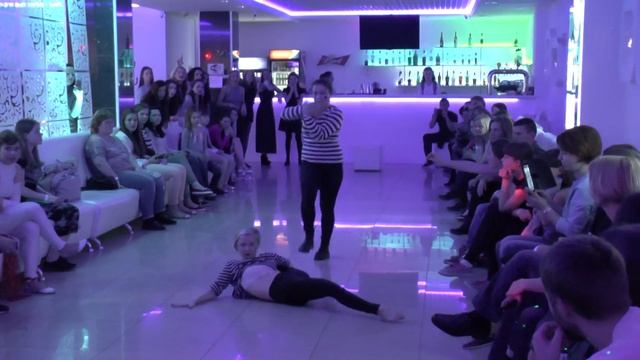 Show Their Skills Vogue Ball | Final New Way| Theater смотреть онлайн
