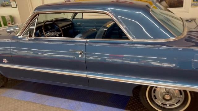 1963 Chevrolet Impala - SUPER SPORT - 409 V8 - 4 SPEED - FACTORY AC смотреть онлайн
