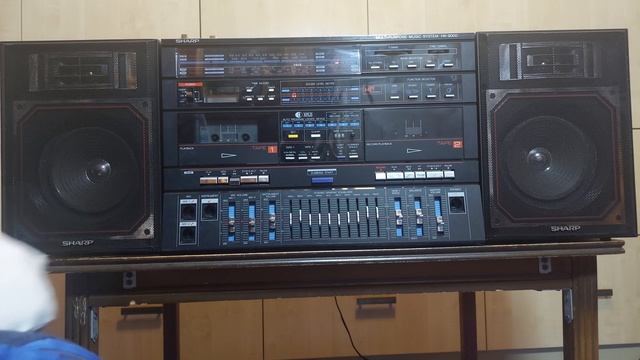 SHARP HK-9000(Z)BK.biggest ghettoblaster of Sharp смотреть онлайн