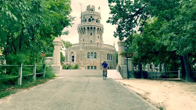 QUEEN ELIZABETH TOWER 1882 | NORMAFA János Hill | Highest Point 527m | BBQ смотреть онлайн