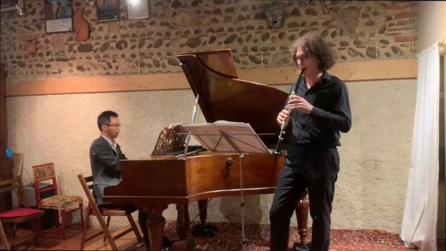apéro #7 Sonate pour clarinette et piano de Poulenc смотреть онлайн