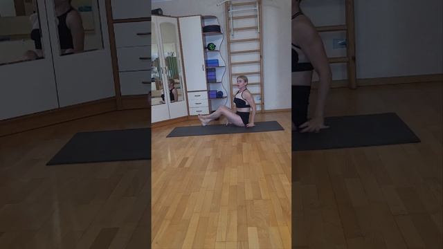 переход с аштавакрасаной смотреть онлайн