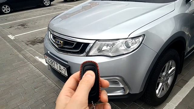 ДЖИЛИ АТЛАС Лайфхак #2 Поиск автомобиля на парковке или голос и подмигивание хозяину смотреть онлайн
