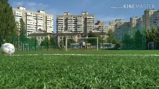 Удары по воротам #1 смотреть онлайн