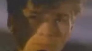 aha - the living daylights (theme james bond 007).avi