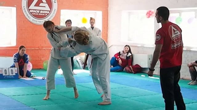 Турнир Fight and Roll Girs_4_05_2019_Gi_дети_Новички 56_Сергеева VS Чугреева смотреть онлайн