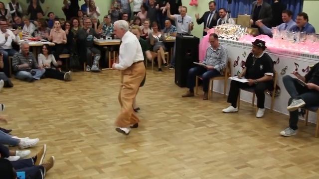 Возраст танцам не помеха смотреть онлайн