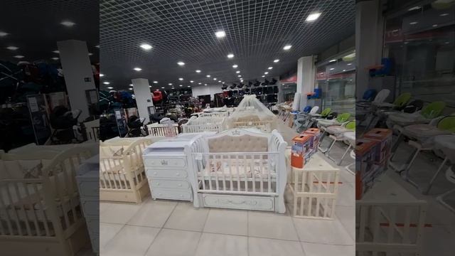 Магазин Лёксик в тц Улей Алтуфьевское шоссе 24, минус первый этаж #коляски #кроватки #коляска смотреть онлайн