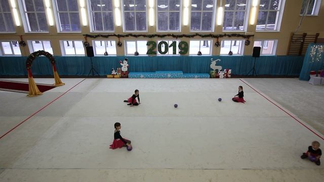 Принцесса спорта. Зимняя сказка 2019 - Минск - 16.12.2018 - ул. Героев 120 дивизии 1 - 15:00 - 2 смотреть онлайн