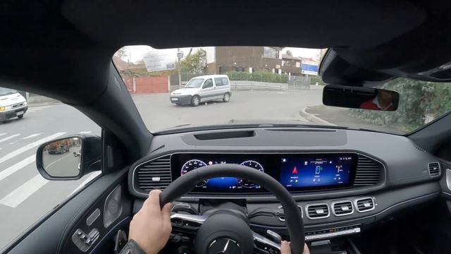 Mercedes-Benz GLE 53 AMG 2023 - Prezentare si Test Drive смотреть онлайн