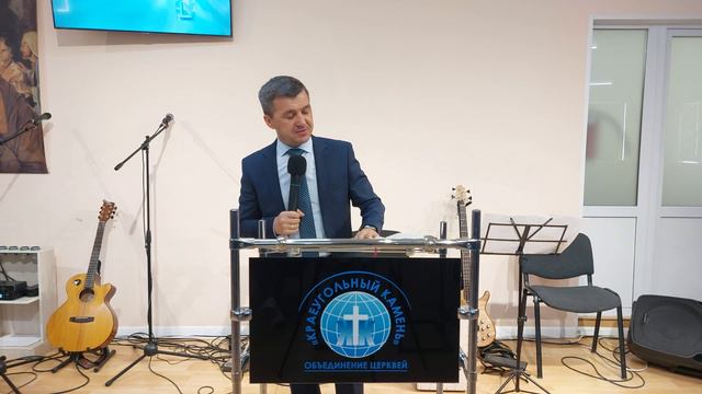Евгений Бабич \ «Беги, Витя беги» \ «Краеугольный камень» г. Симферополь \ 29 октября 2023 г. смотреть онлайн
