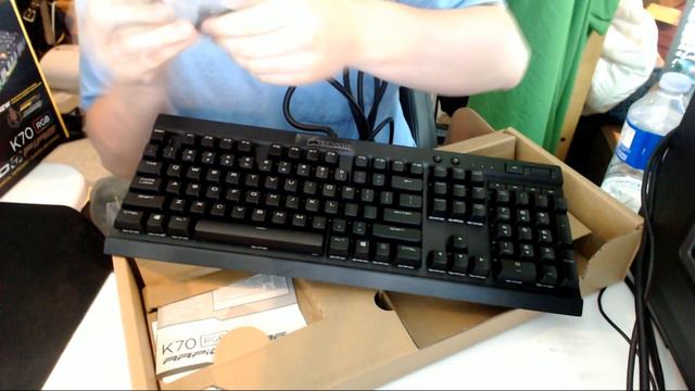 [Unboxing] Corsair K70 (Rapid Fire Switches!) смотреть онлайн