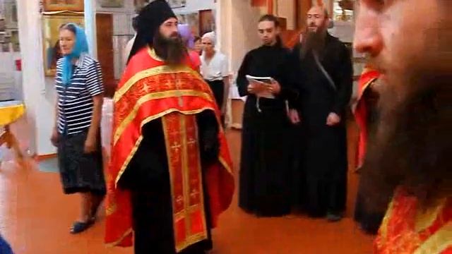 В Мелитополь прибыли мощи 12 святых православных воинов