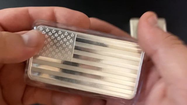 The Best Silver Bar Size for Silver Stacking or Silver Investing смотреть онлайн