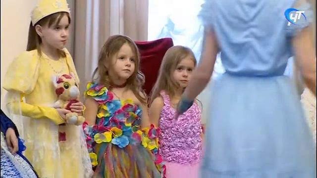 Музей-заповедник пригласил юных новгородцев на детский праздник «Бал чудес»