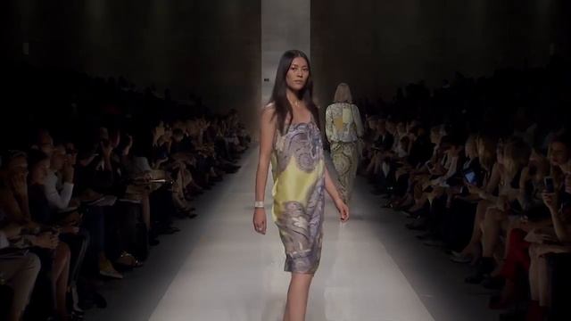 ETRO Woman Spring Summer 14 Fashion Show смотреть онлайн