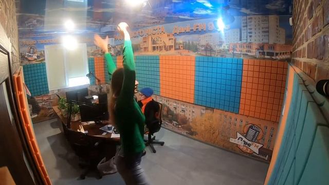 Белая стрекоза любви на радио "ДаниFM" смотреть онлайн