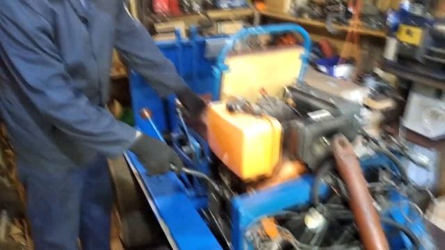 Картофелекопалка на самодельном тракторе смотреть онлайн