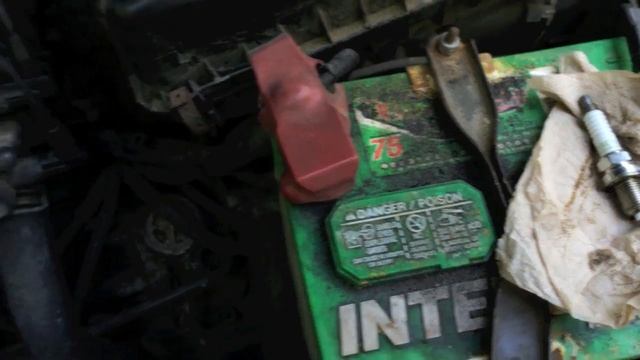Rough Running engine after changing Spark Plugs - WRONG Plugs Installed смотреть онлайн
