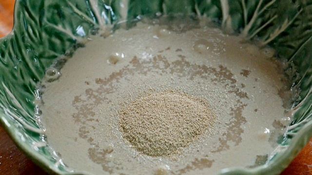 ЛЕГЕНДАРНАЯ МАСКА от МОРЩИН ! Даже в 70 лет Омолодит Лицо! Дрожжевая Маска! смотреть онлайн