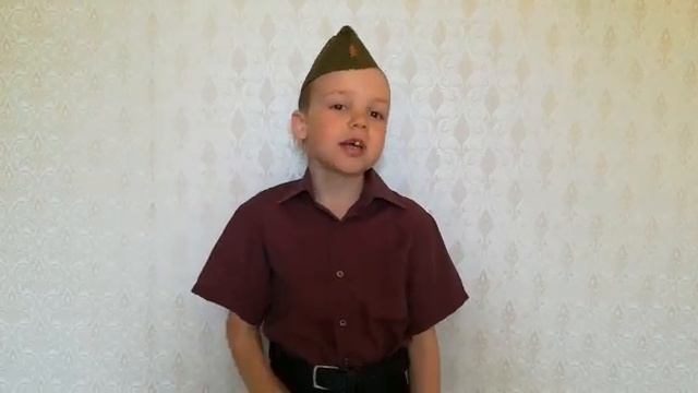 Стихотворение Эдуарда Асадова "Велики богатства у солдата" читает Артем Кудаев. смотреть онлайн