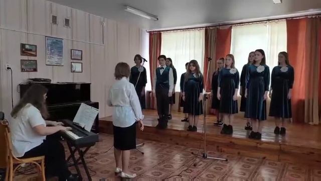 Образцовый камерный хор "Ромашки" смотреть онлайн