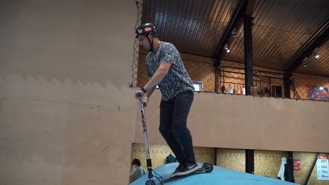 How to No Hand \ kickscootershop смотреть онлайн